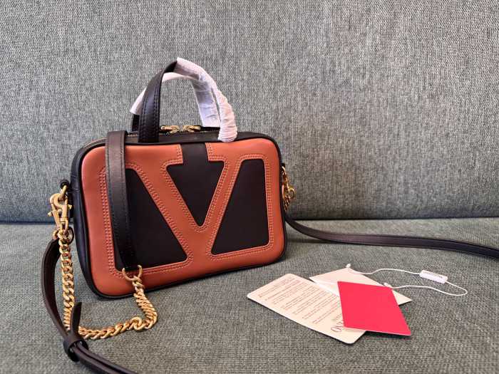 Viva Superstar Nappa Leather Handbag“23*16*8CM”-007=