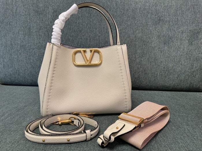 Alltime Handbag In Grainy Calfskin“27*26*17CM”-087=