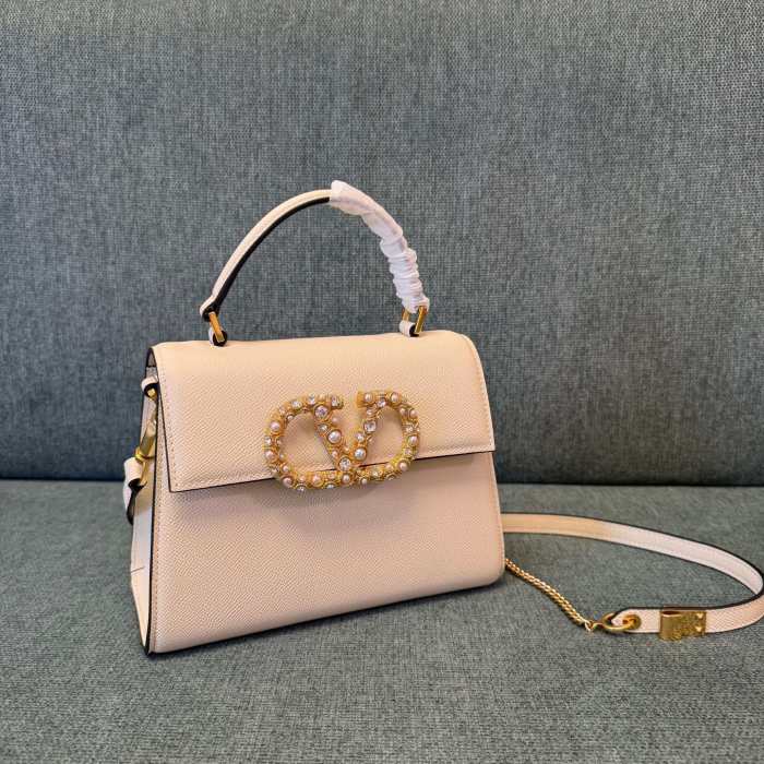 Vsling Small Handbag In Grainy Calfskin With Jewel Logo“22*16*9CM”-057=