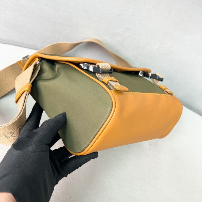 Re-Nylon And Saffiano Leather Shoulder Bag“25*18*10.5CM”-088=