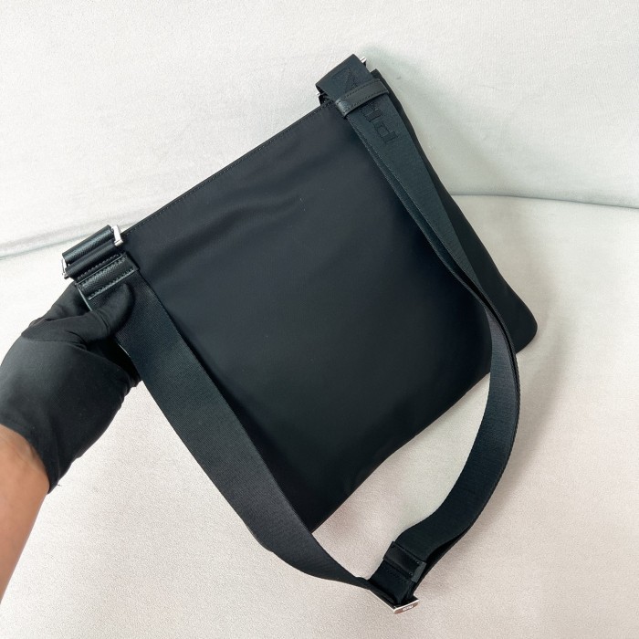 Re-Nylon And Saffiano Shoulder Bag“29*26CM”-087=