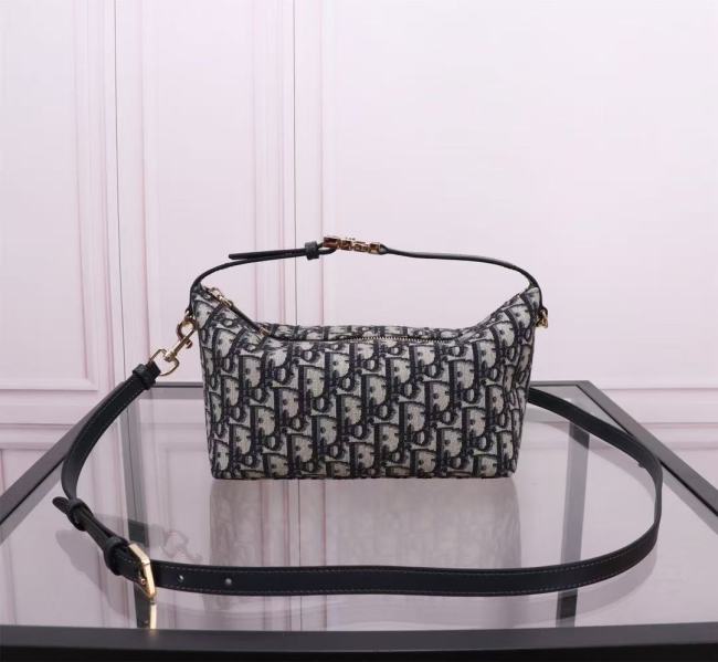 Travel Nomad Oblique“12*13*9.5CM”-064=