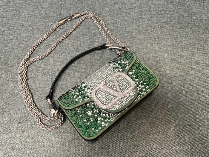 LOCò Crystal Bag“20*11*5CM”-008=