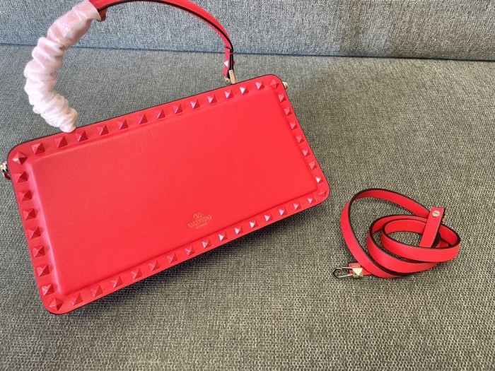 Rockstud Calfskin Handbag“28*14*8CM”-009=