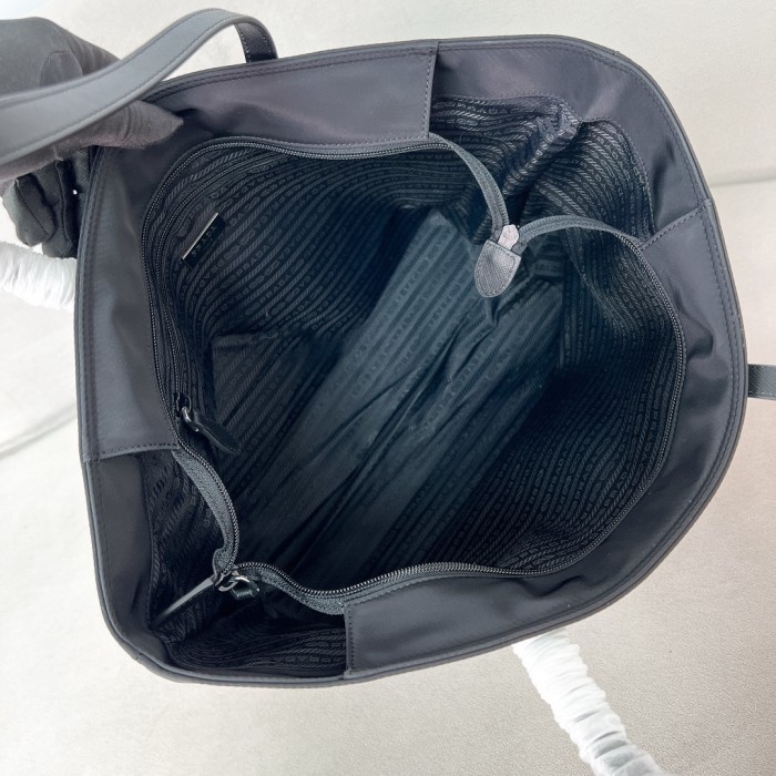 Re-Nylon Tote Bag“35*29*15.5CM”-087=
