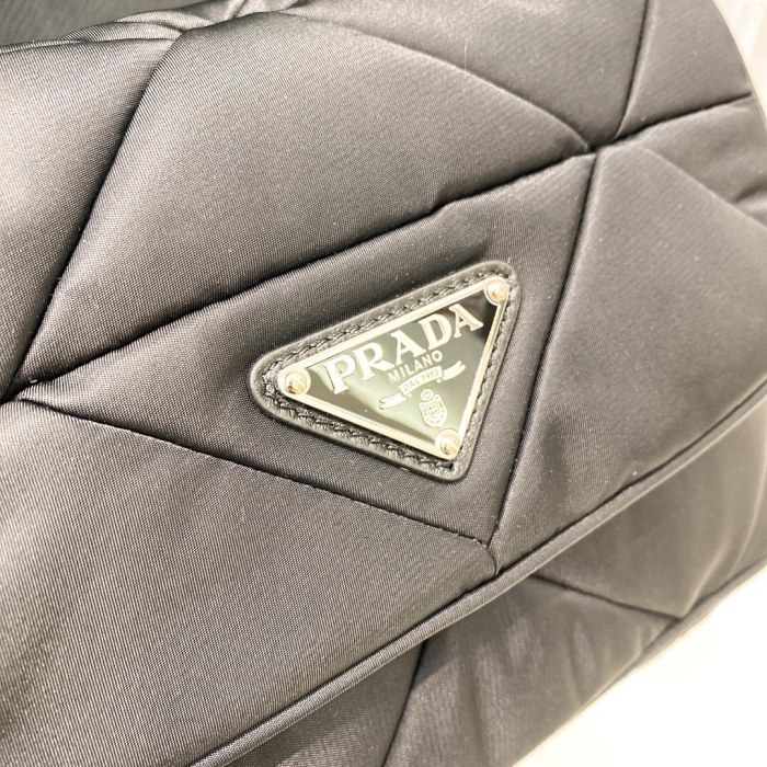Padded Re-Nylon Shoulder Bag“20*14*7CM”-008=