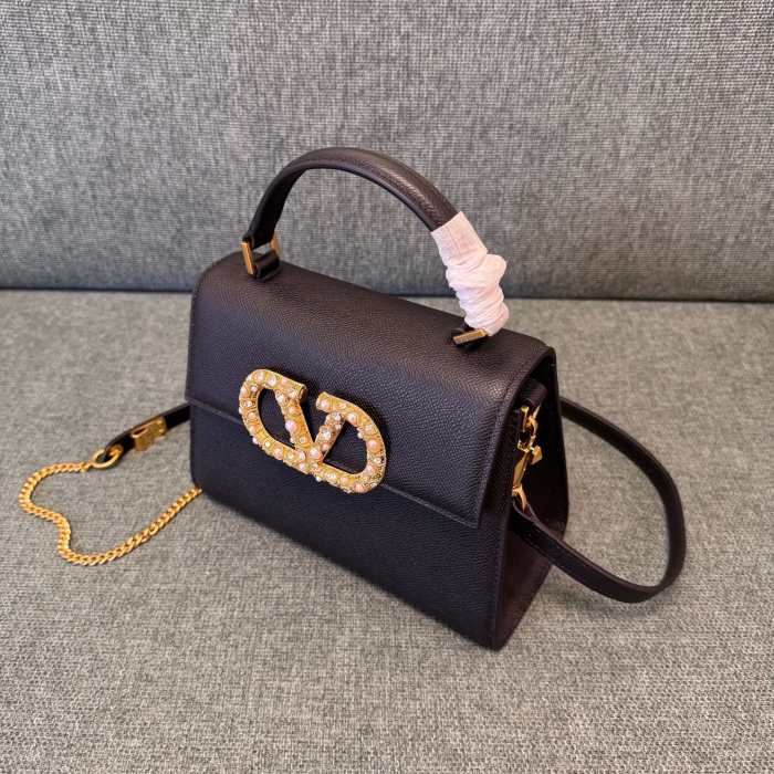 Vsling Small Handbag In Grainy Calfskin With Jewel Logo“22*16*9CM”-057=