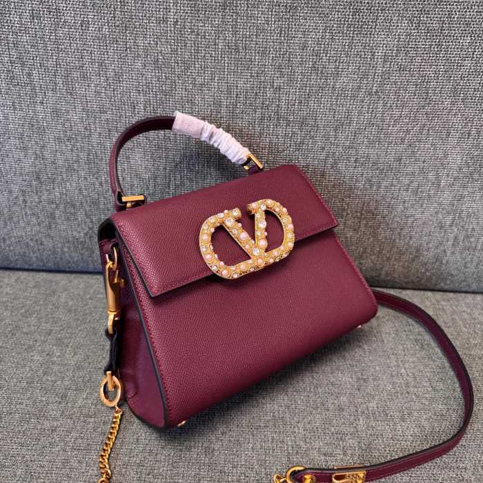 Vsling Small Handbag In Grainy Calfskin With Jewel Logo“22*16*9CM”-057=