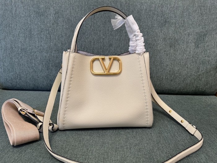 Alltime Handbag In Grainy Calfskin“27*26*17CM”-087=