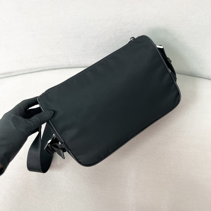 Re-Nylon And Saffiano Shoulder Bag“28*17.5*10CM”-087=