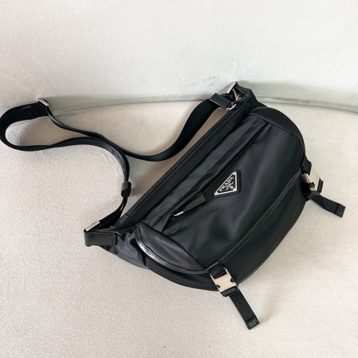 Re-Nylon And Saffiano Leather Shoulder Bag“22*12.5*10CM”-087=