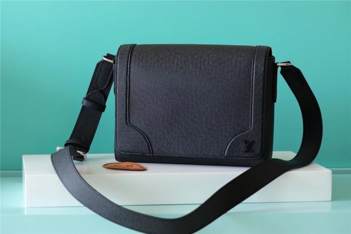 New Flap Crossbody Bag “28.3*18.3*4.3CM” 027