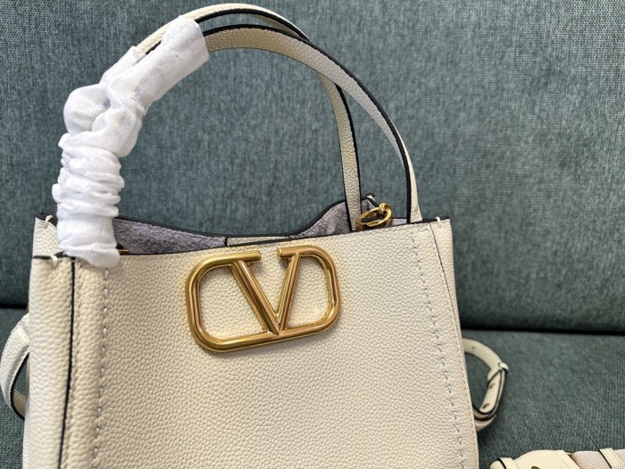 Alltime Handbag In Grainy Calfskin“27*26*17CM”-087=