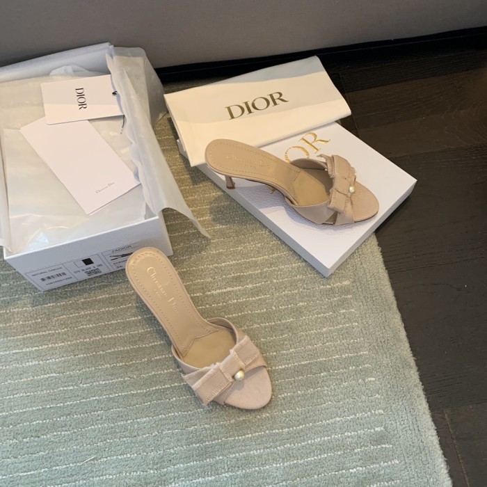 Adiorable SLIDES （Female）35-41=
