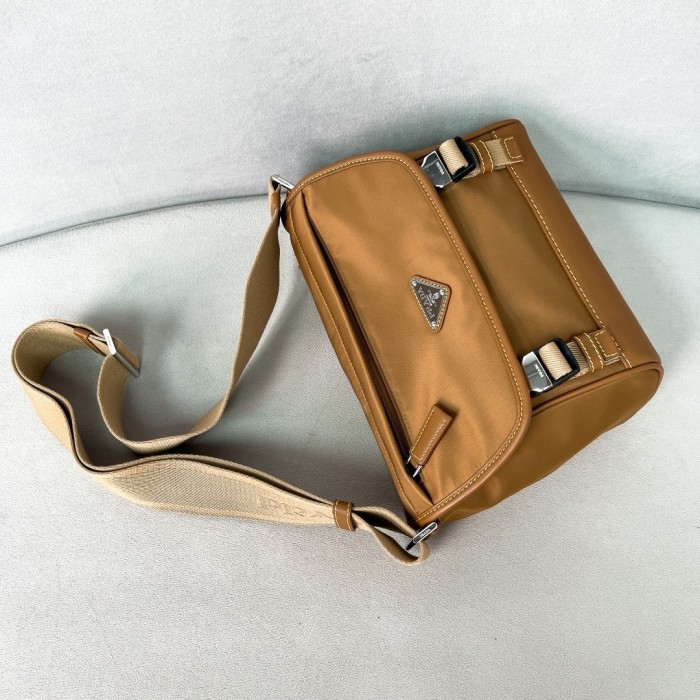 Re-Nylon And Saffiano Leather Shoulder Bag“25*18*10.5CM”-088=