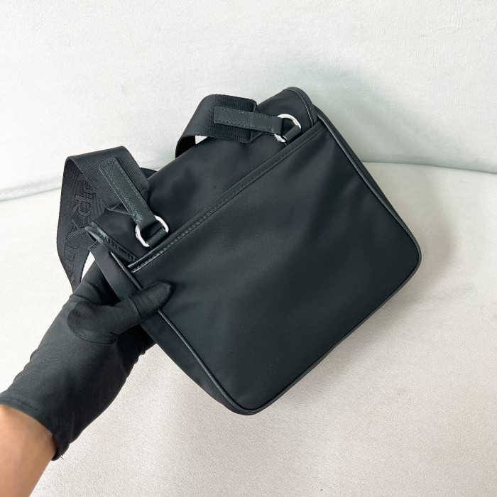 Re-Nylon and Saffiano leather shoulder bag“22*20*7CM”-087=