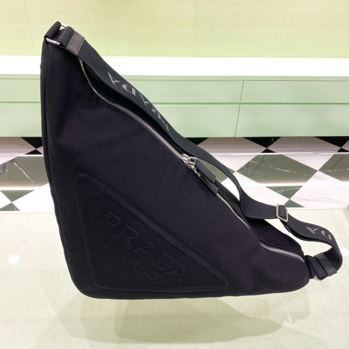 Re-Nylon Triangle Shoulder Bag“60*28CM”-088=