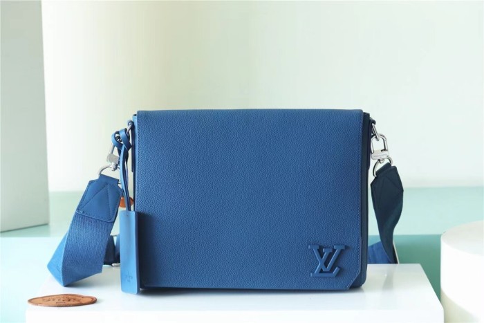 PM District Takeoff Messenger“26*20*17CM” 007