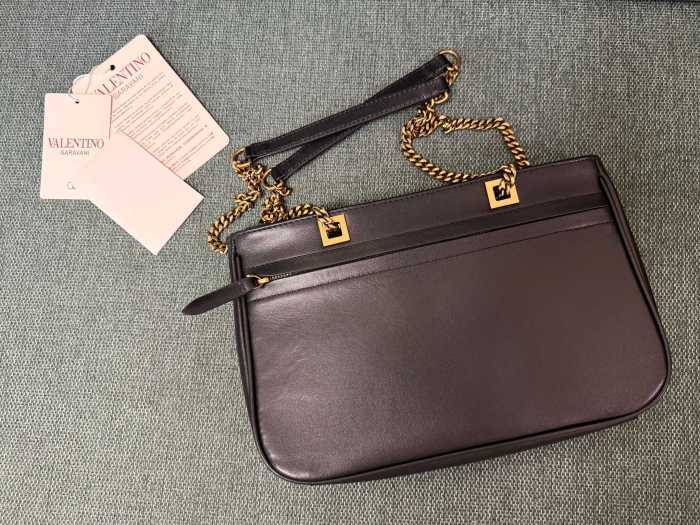 Viva Superstar Small Nappa Leather Shopping Bag“27*18*3CM”-057=