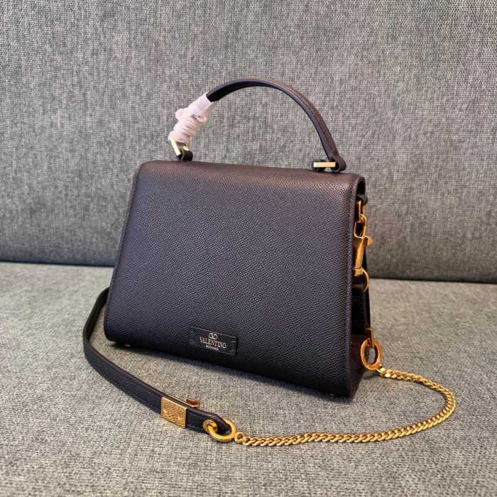 Vsling Small Handbag In Grainy Calfskin With Jewel Logo“22*16*9CM”-057=