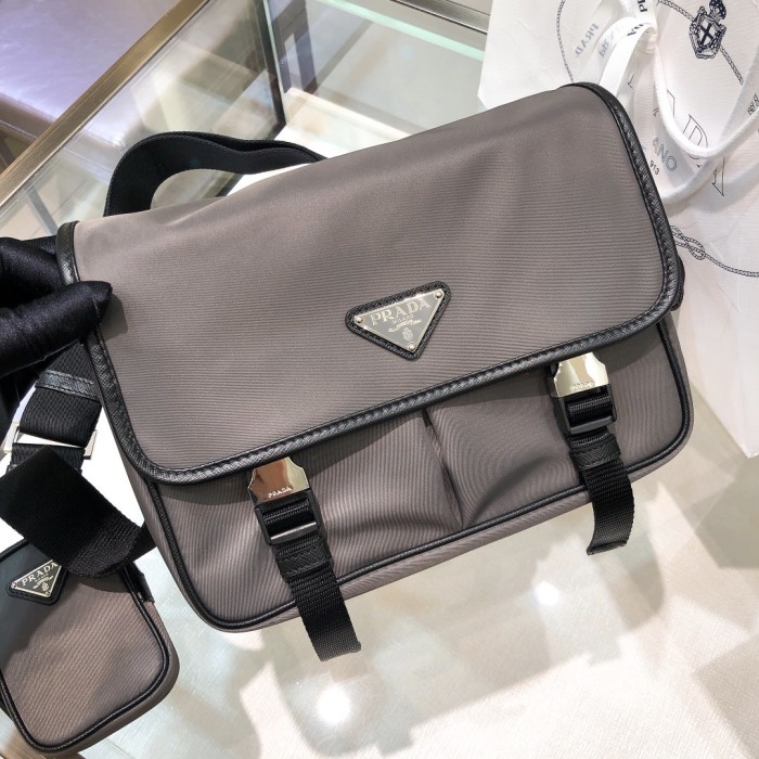 Re-Nylon And Saffiano Leather Shoulder Bag“26*19*10CM”-088=