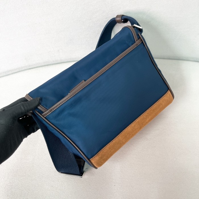 Re-Nylon And Saffiano Leather Shoulder Bag“25*18*10.5CM”-088=