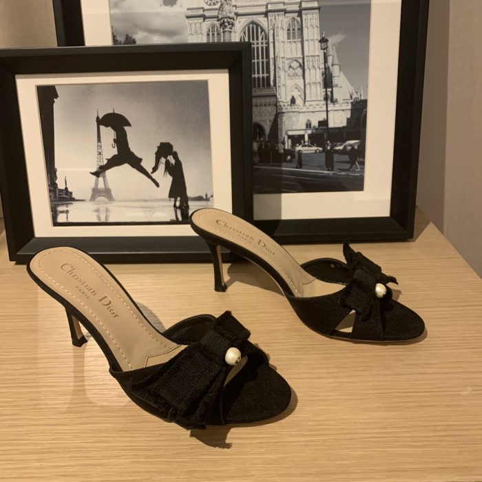 Adiorable SLIDES （Female）35-41=