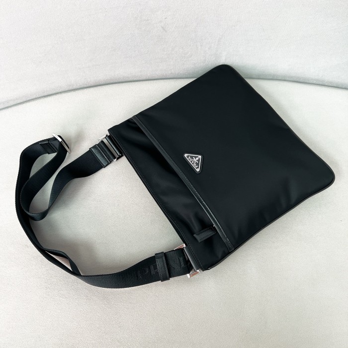 Re-Nylon And Saffiano Shoulder Bag“29*26CM”-087=