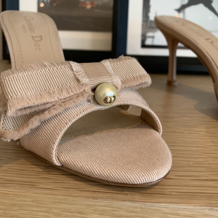 Adiorable SLIDES （Female）35-41=