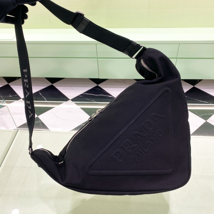 Re-Nylon Triangle Shoulder Bag“60*28CM”-088=