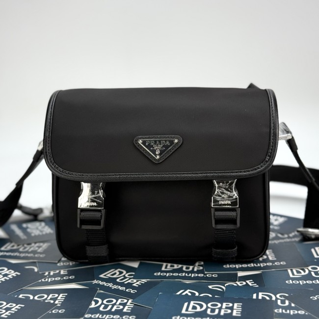 Re-nylon And Saffiano Leather Shoulder Bag“22*16*8.5CM”-087