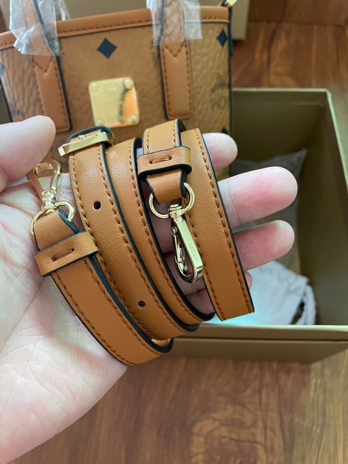 Aren Crossbody Bag in Visetos“20*15*3CM”-052=