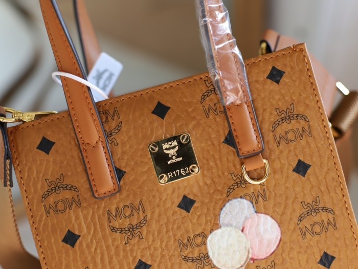 Aren Tote in Visetos Bag“22*19*8.5CM”-0033=