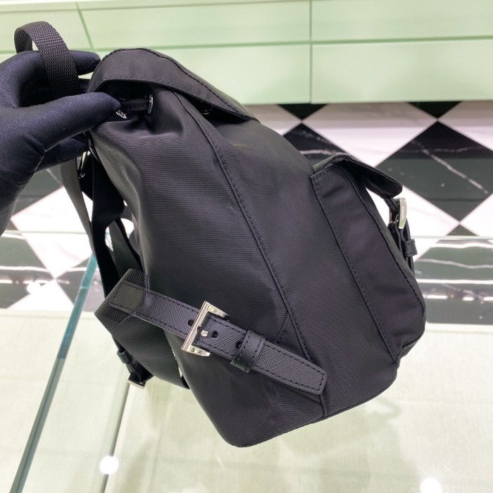 Re-Nylon Backpack“28*23.5*12CM”-089=