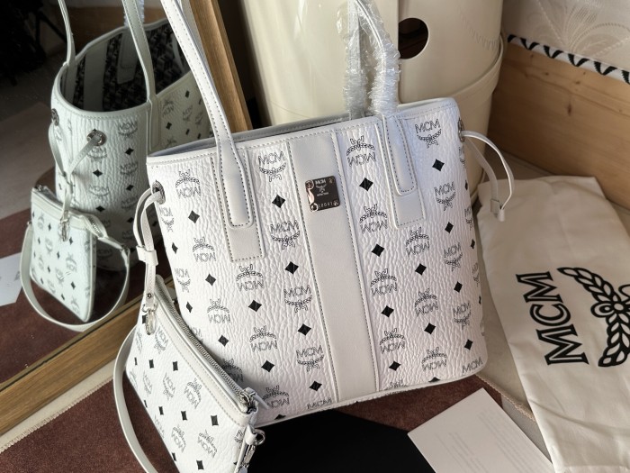 Liz Visetos“29*25*14CM”-082=