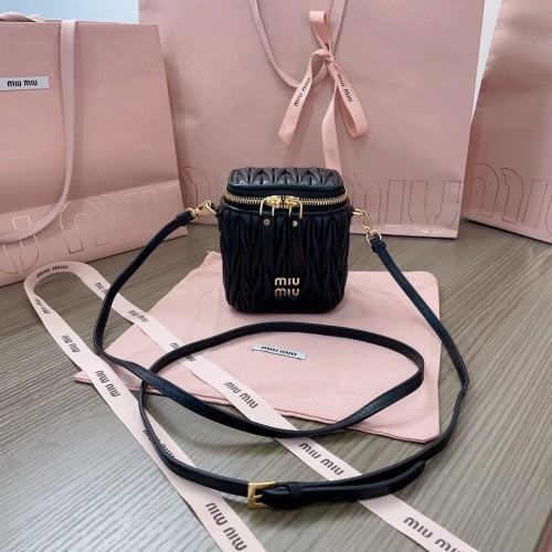 Black Matelassé Nappa Leather Micro Bag“10.5*9.5*7CM”-007=