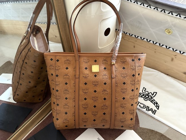 Toni Visetos“32*32*16CM”-082=