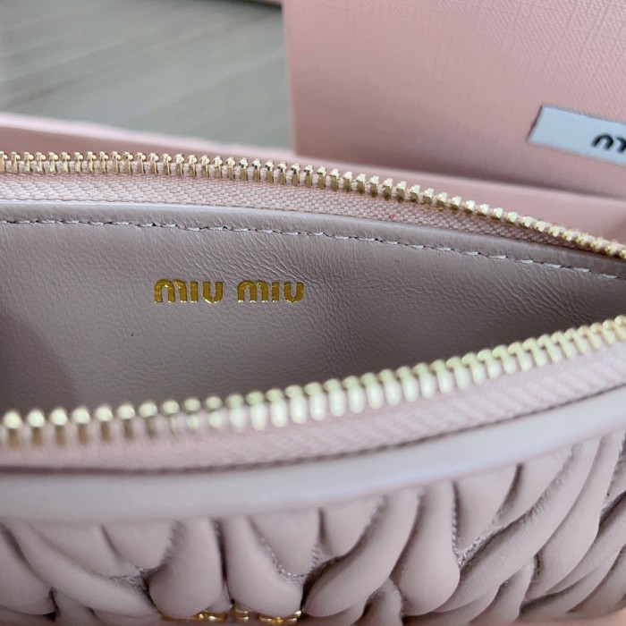 Matelassé Nappa Leather Wallet“15*8CM”-072=