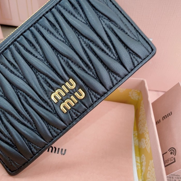 Matelassé Nappa Leather Wallet“15*8CM”-072=