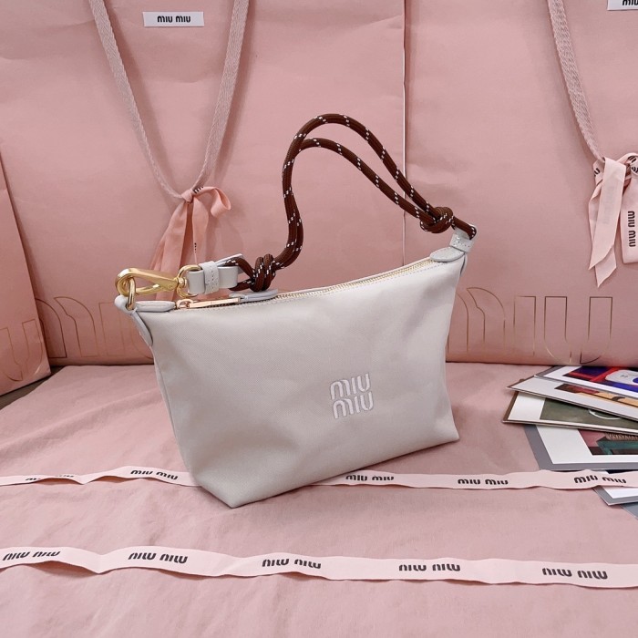 Gabardine Pouch“25.5*19*14*10CM”-064=