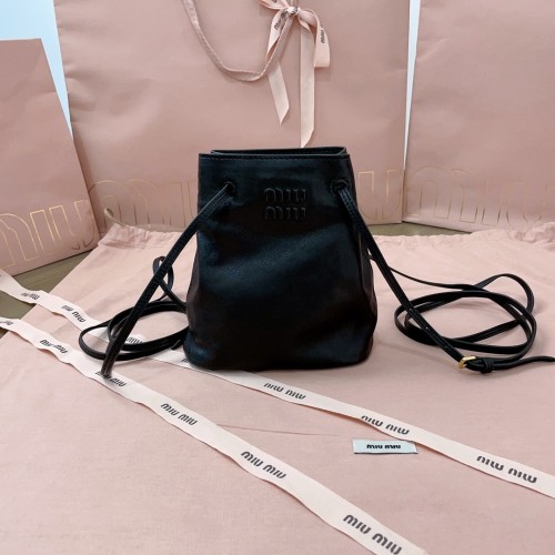 Nappa Leather Mini-Bag“17*14*6CM”-065=