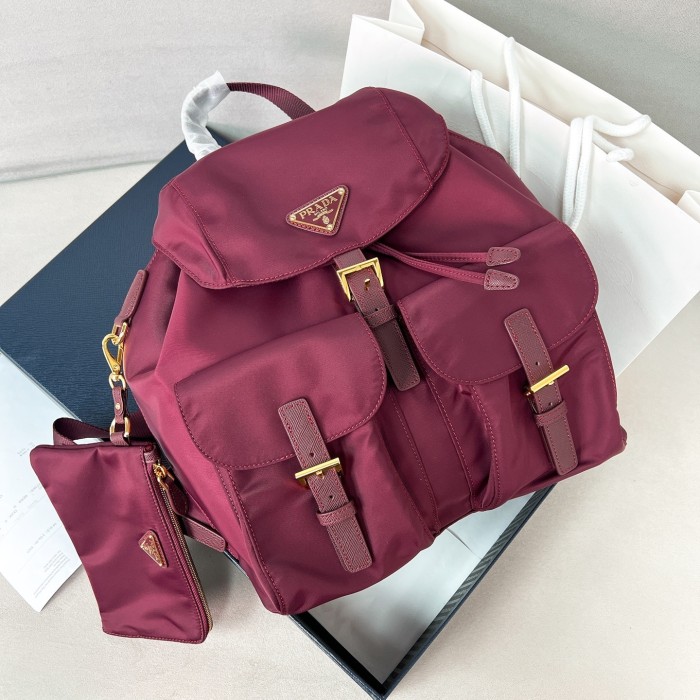 Medium Re-Nylon Backpack“32*30*15CM”-089=