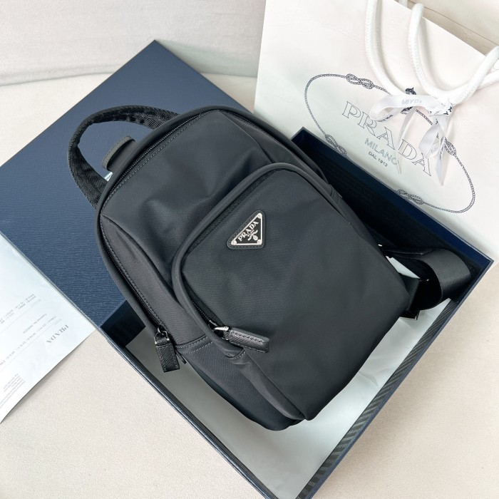 Re-Nylon And Saffiano Leather Backpack“27*20*8CM”-078=