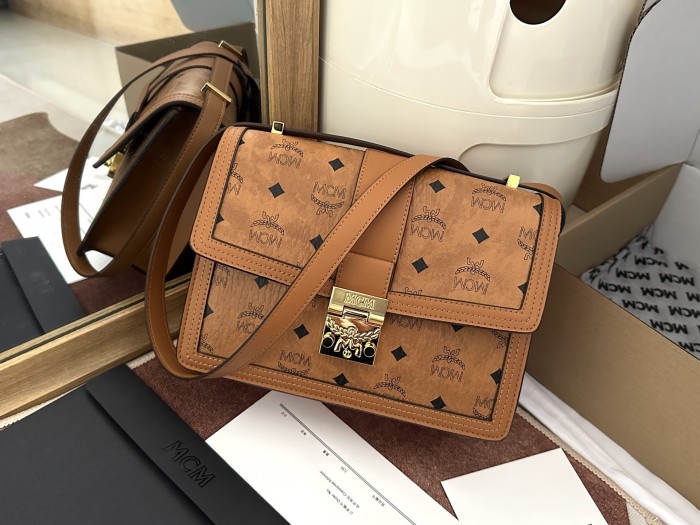 Tracy visetos“25*19*7.5CM”-023=