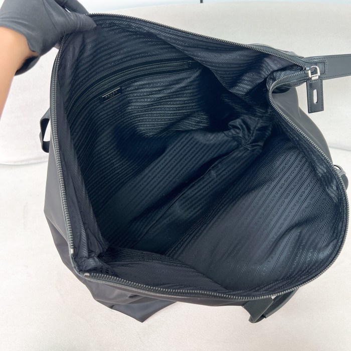 Re-Nylon And Saffiano Leather Duffle Bag“44.5*40*24CM”-0821=