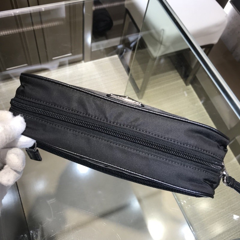 Re-Nylon Zip Pouch“24*16*7CM”-005=