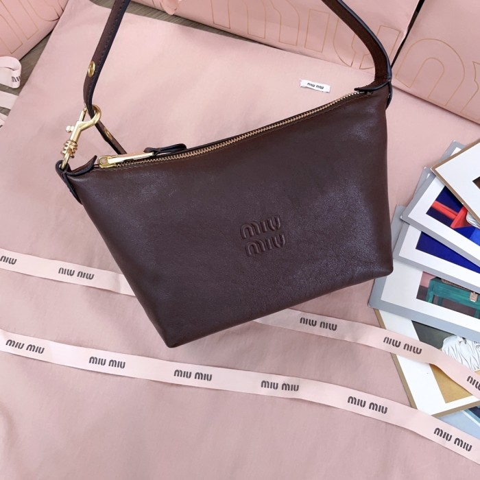 Leather pouch“19*14*10CM”-036=