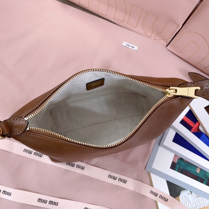 Leather pouch“19*14*10CM”-036=