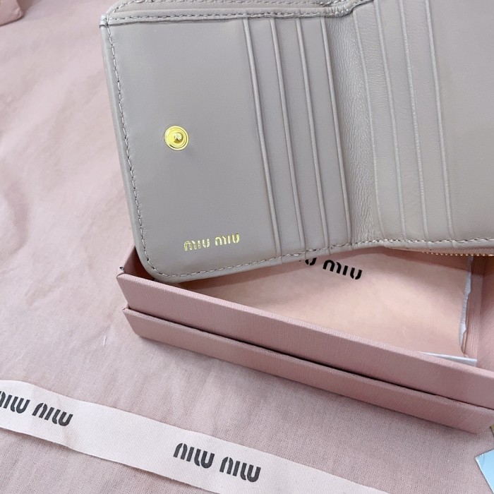 Small Matelassé Nappa Leather Wallet“10*10CM”-053=