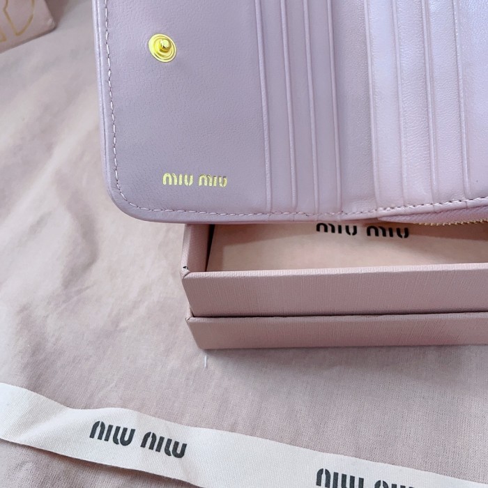 Small Matelassé Nappa Leather Wallet“10*10CM”-053=